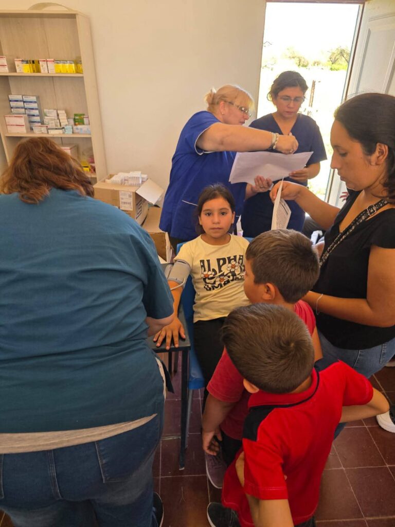 Realizan un exitoso operativo de salud integral en Villa Figueroa