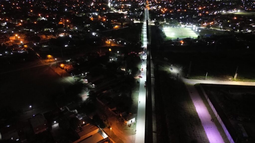 La Banda inauguró 900 metros de pavimento y nueva iluminación LED en Avenida del Libertador