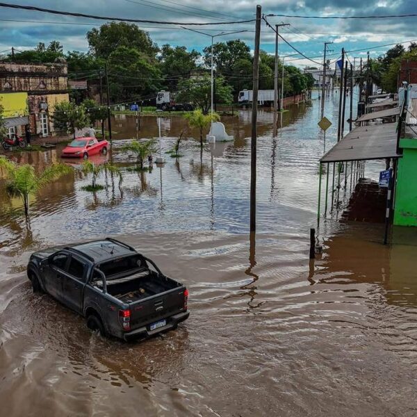 Los Juríes: Tras el histórico temporal brindan asistencia médica a más de 70 familias evacuadas