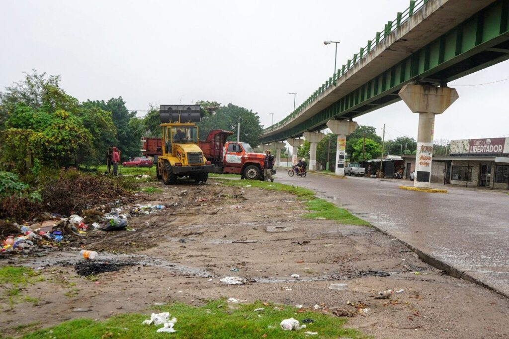 Intensifican los trabajos de higiene en La Banda ante las lluvias