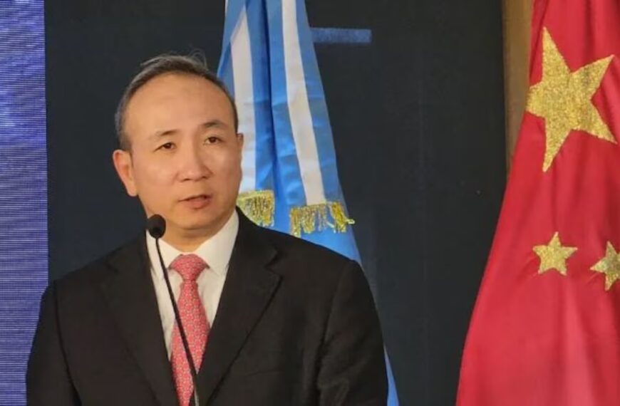 El embajador de China visitará la UNSE paradebatir sobre geopolítica y educación