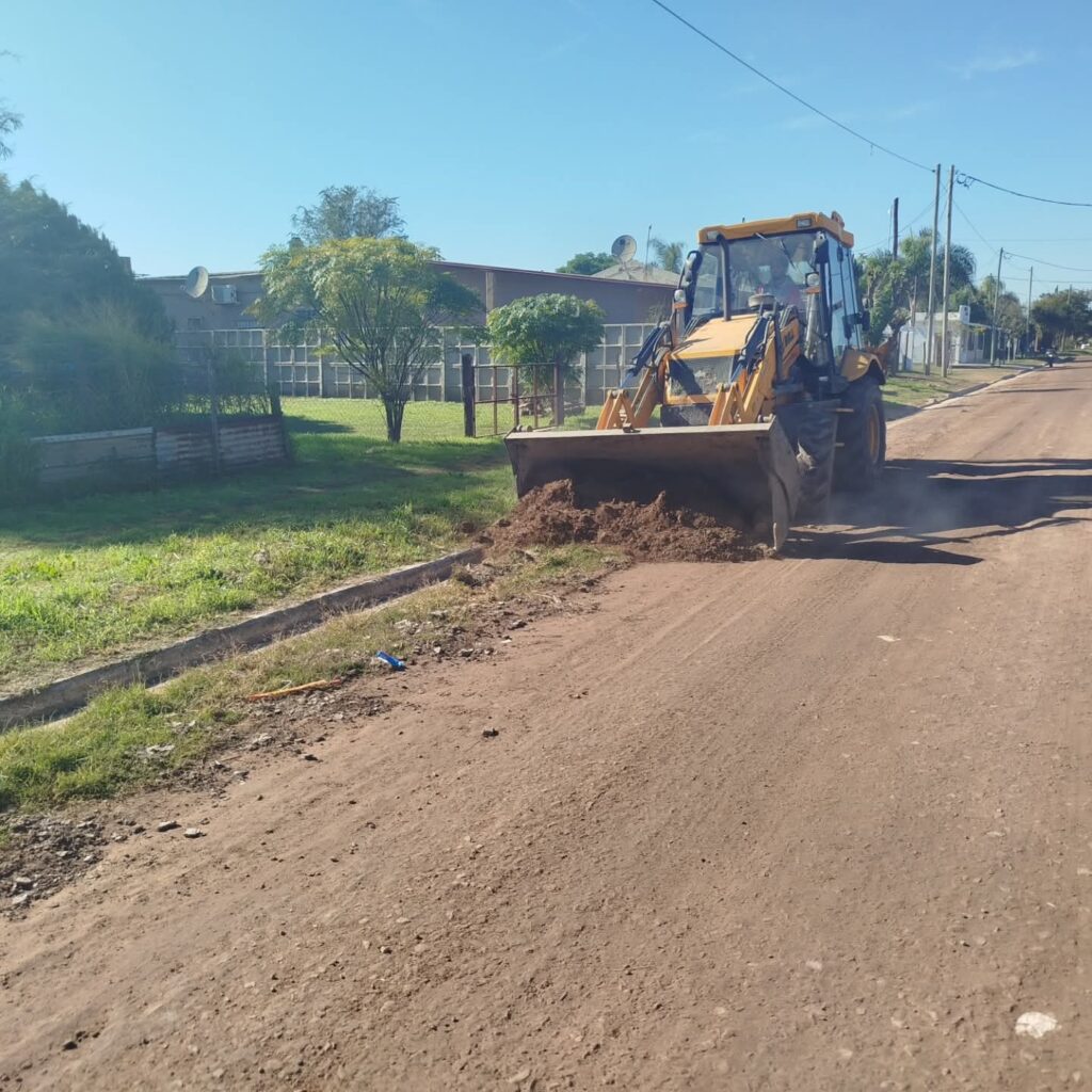 Bandera: Realizan un operativo de Mejoramiento Barrial en el barrio La Florida