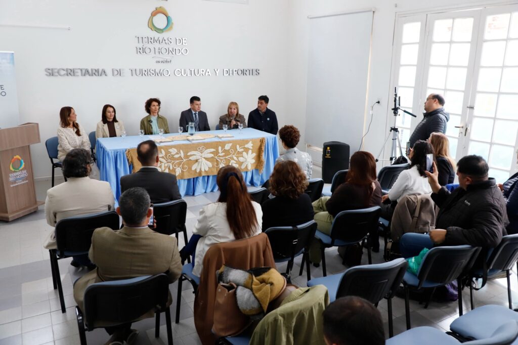Presentaron el “Informe Histórico de Las Termas de Río Hondo – De los Pueblos Originarios a la Modernidad”
