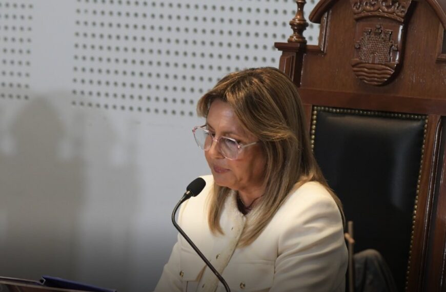Norma Fuentes: “Nos tocó gobernar en una Argentina atravesada por la incertidumbre económica”
