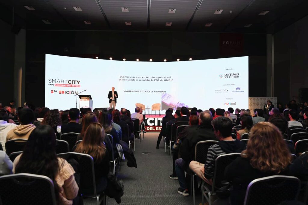 El Smart City cerró con récord de conferencias y confirmó una sexta edición en Santiago del Estero El Smart City cerró con récord de conferencias y confirmó una sexta edición en Santiago del Estero