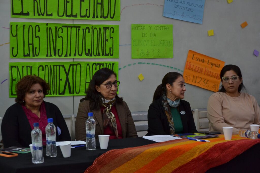 Instituciones y universidad debatieron sobre los desafíos sociales del contexto actual
