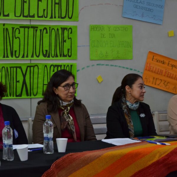 Instituciones y universidad debatieron sobre los desafíos sociales del contexto actual