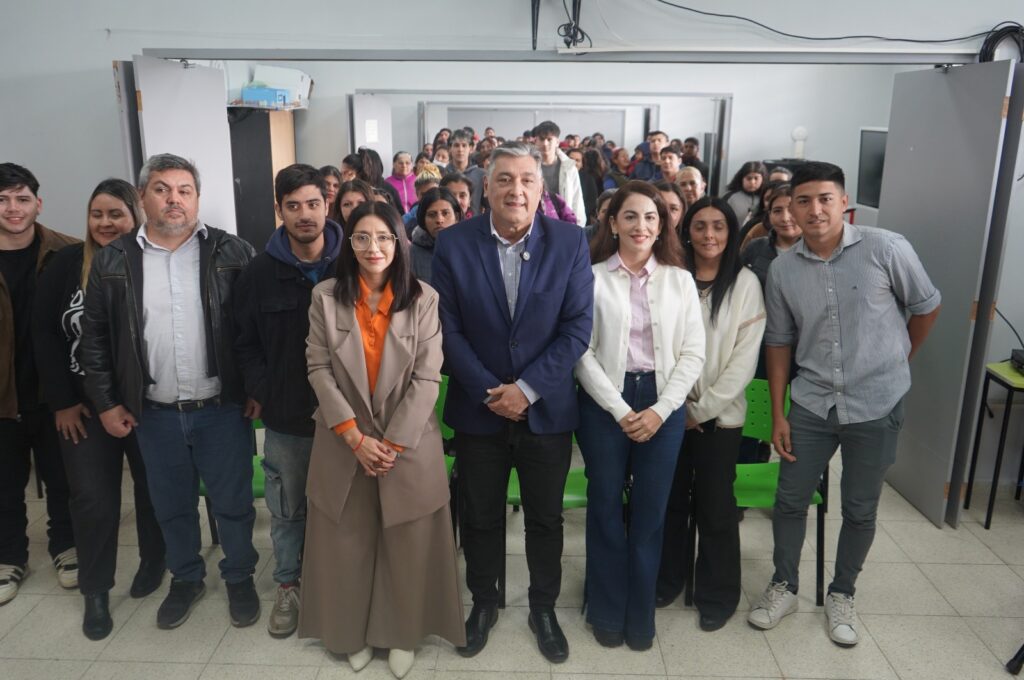 Lanzaron una nueva etapa del programa “Fomentar Empleo” en La Banda