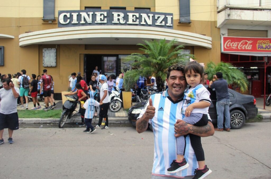 El Renzi invita a toda la familia a vivir la fiebre del Mundial con una jornada especial