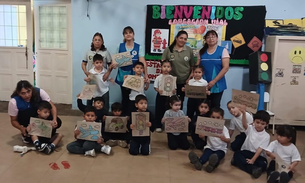 Continúan las jornadas de educación vial en jardines municipales de La Banda Continúan las jornadas de educación vial en jardines municipales de La Banda