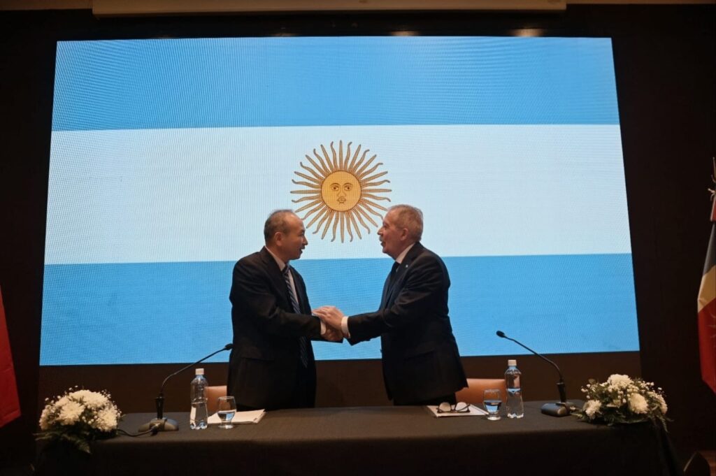 “Santiago del Estero es una potencia de agro y de industrias emergentes”