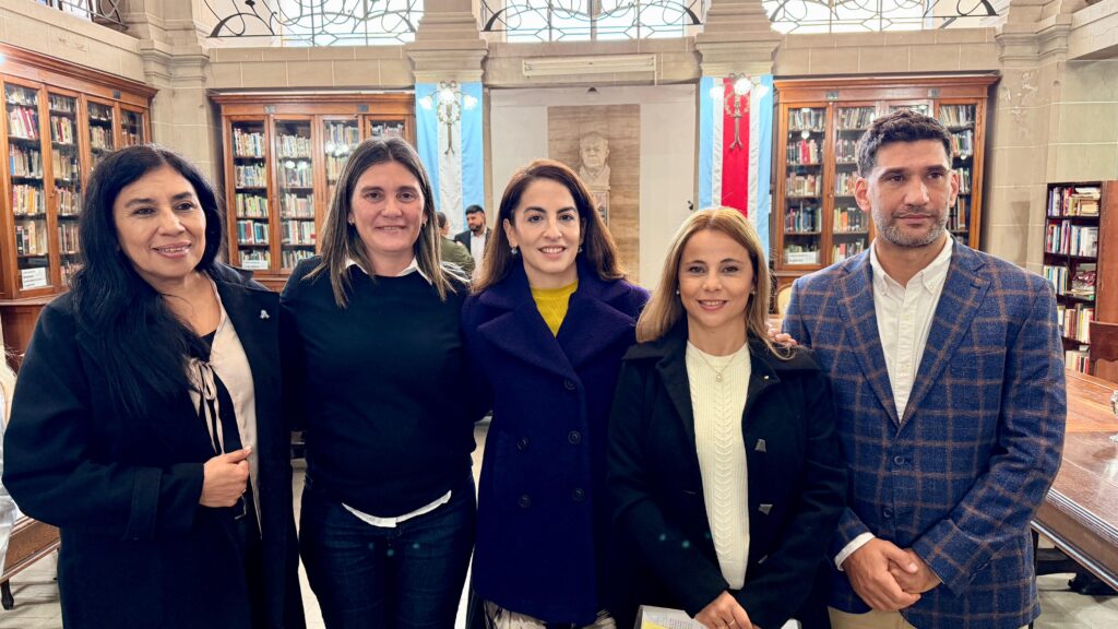 Importantes convenios para fortalecer la formación de técnicos en turismo