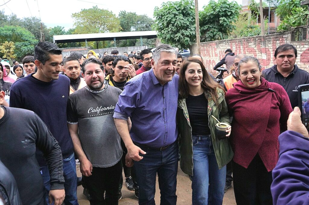 El barrio Villa Inés de La Banda fue beneficiado con un “Operativo de Integración Social” El barrio Villa Inés de La Banda fue beneficiado con un “Operativo de Integración Social”