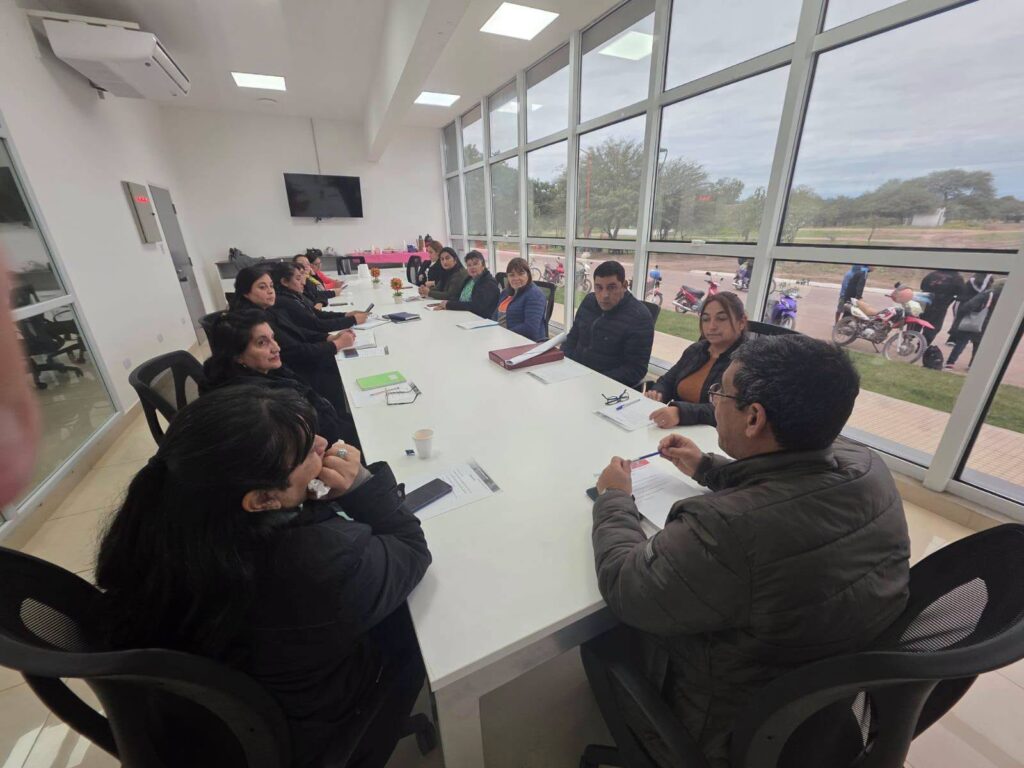 La Cañada trabaja en proyectos para el crecimiento de la comunidad con participación y diálogo La Cañada trabaja en proyectos para el crecimiento de la comunidad con participación y diálogo