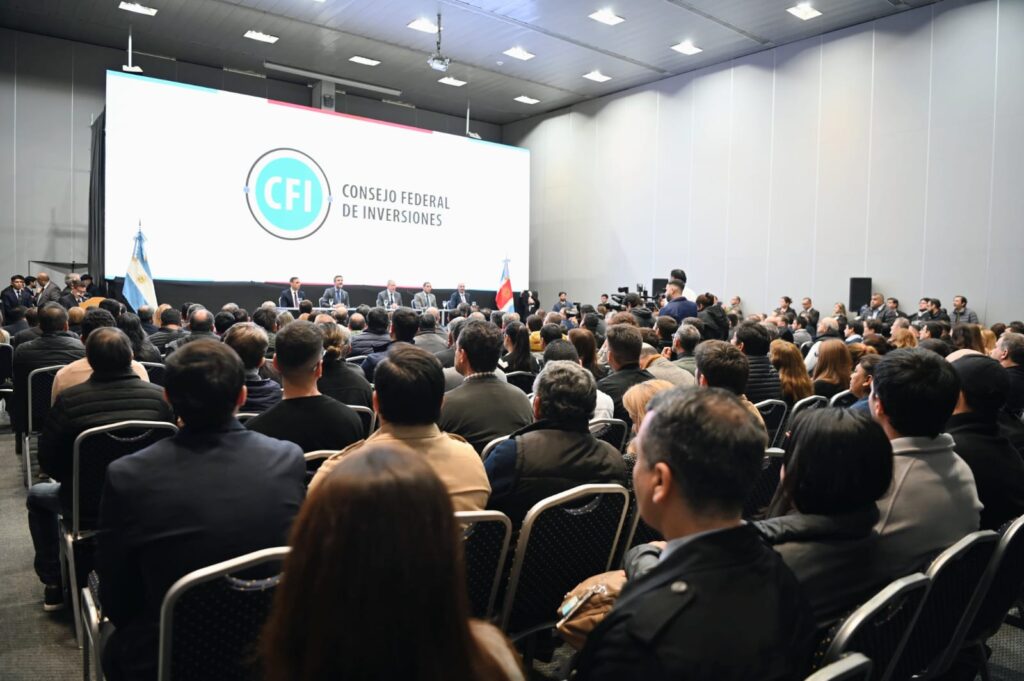Provincia y CFI destinarán más de $11.500 millones para impulsar el desarrollo productivo Provincia y CFI destinarán más de $11.500 millones para impulsar el desarrollo productivo