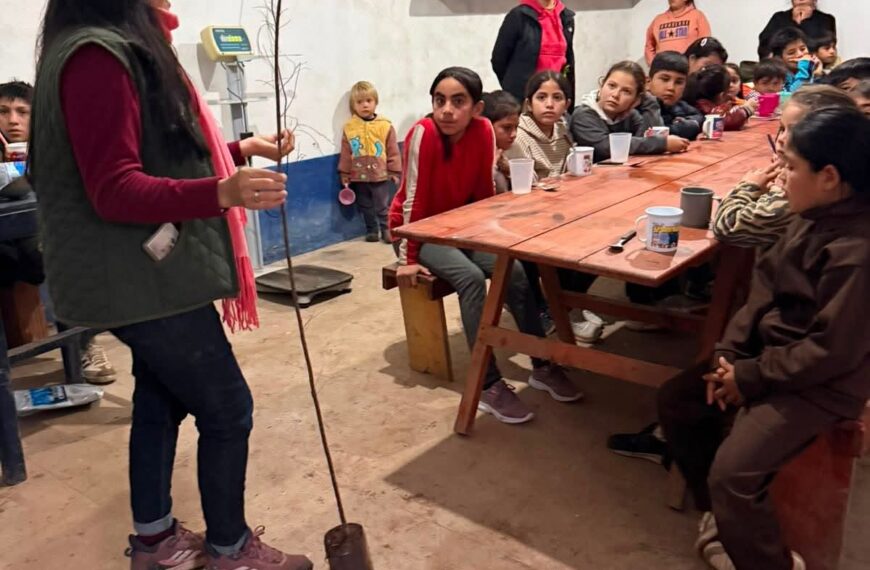 Monte Quemado: Realizaron un taller sobre arbolado urbano y cuidado del ambiente
