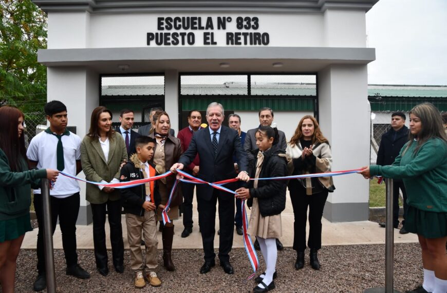 El gobernador Elías Suárez inauguró obras en el Departamento Río Hondo