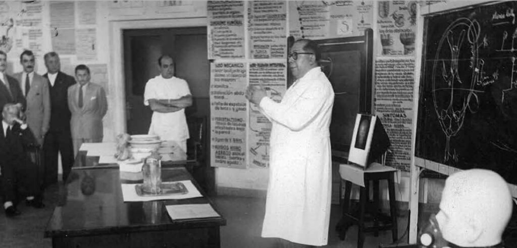 Un conversatorio abordará el legado de Ramón Carrillo a 70 años de su fallecimiento Un conversatorio abordará el legado de Ramón Carrillo a 70 años de su fallecimiento