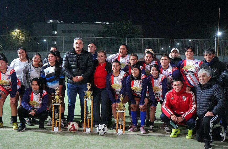 Con una importante convocatoria dio inicio el “Torneo Clausura de Fútbol Femenino”