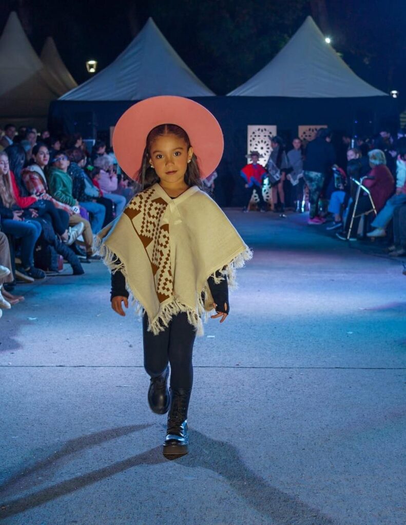 Una pasarela para celebrar la cultura local: vuelve “Raíces en Movimiento”