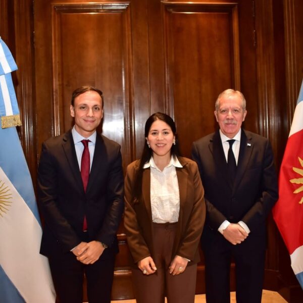 Yanina Iturre y Elías Suárez analizaron proyectos estratégicos para el futuro de Fernández