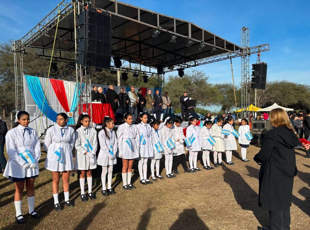 La comunidad de El Zanjón celebró el 186° aniversario de vida institucional