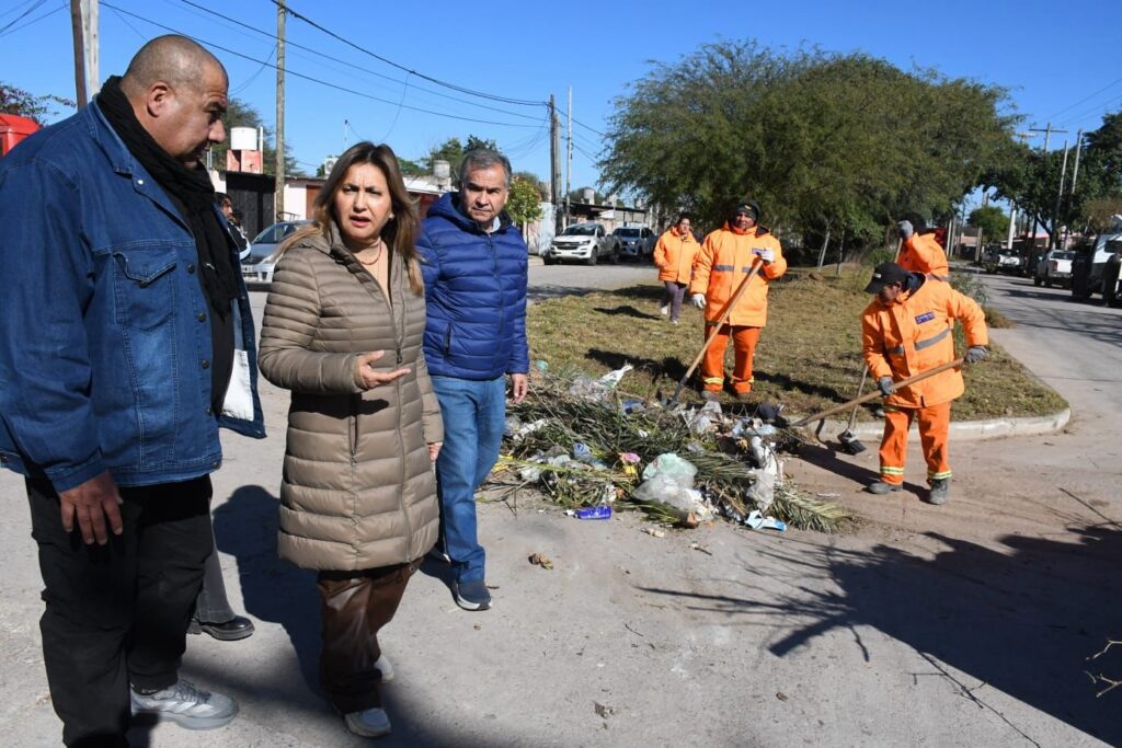 Autoridades municipales coordinaron trabajos en el barrio Ejército Argentino