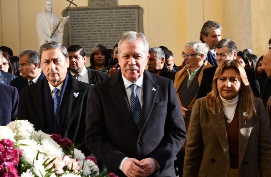 En el Día de la Independencia, Elías Suárez pidió que la Nación mire hacia el interior del país