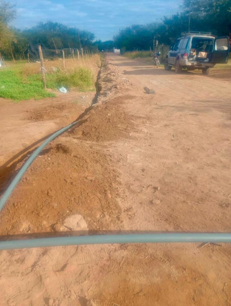 Nueva Esperanza amplió la red de agua en el barrio El Escondido