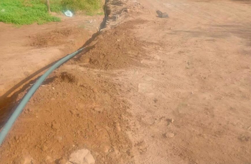 Nueva Esperanza amplió la red de agua en el barrio El Escondido