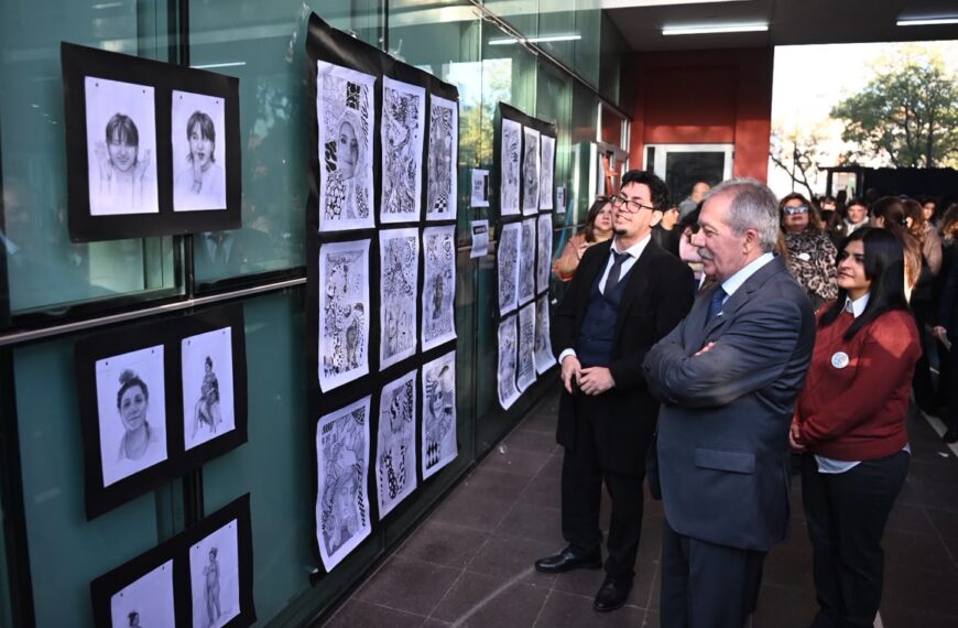 El talento de 160 estudiantes protagoniza la primera muestra anual del Instituto de Bellas Artes “Juan Yaparí”