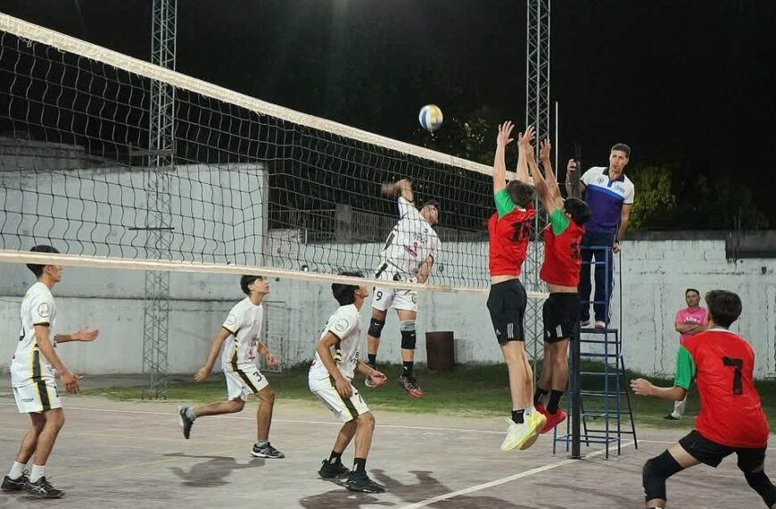 El municipio distinguirá a jugadores destacados de vóley y básquet bandeños