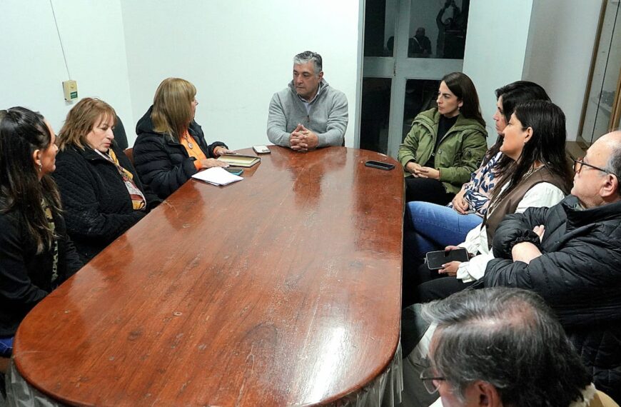 Importante reunión con autoridades del Centro de Comercio e Industria de La Banda