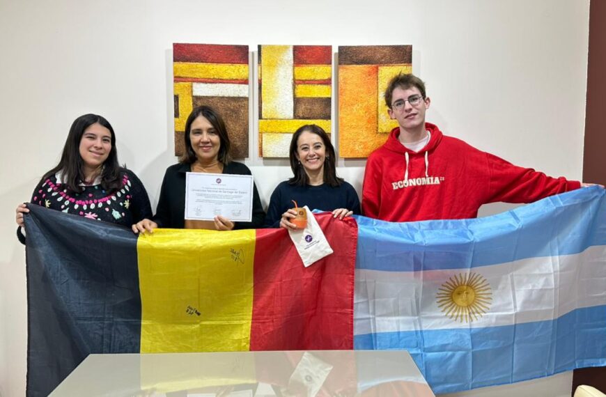 Humanidades recibió un reconocimiento por su acompañamiento a estudiantes internacionales