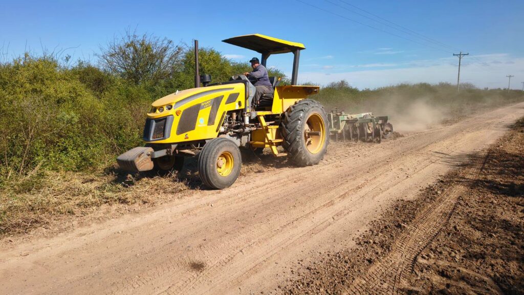 Ejecutan tareas de mantenimiento y mejoras en la red vial rural de La Cañada Ejecutan tareas de mantenimiento y mejoras en la red vial rural de La Cañada