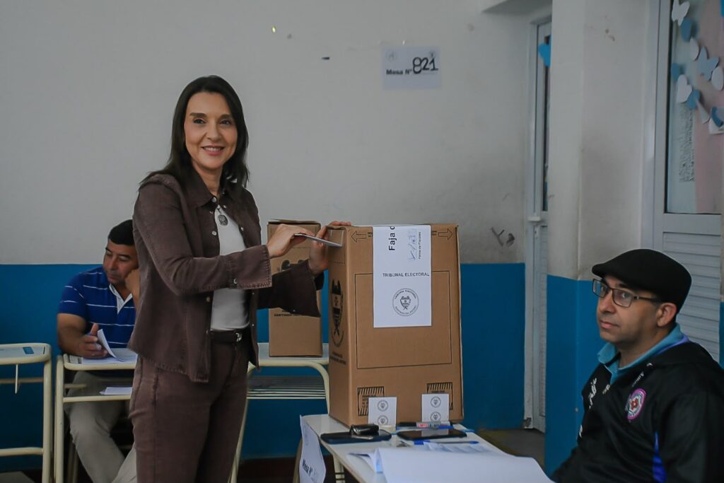 Mariela Nassif destacó la participación ciudadana y convocó a los jóvenes a involucrarse en la vida democrática