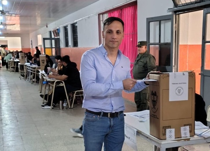 Víctor Araujo: “Es una jornada trascendental para la vida democrática de nuestras ciudades”
