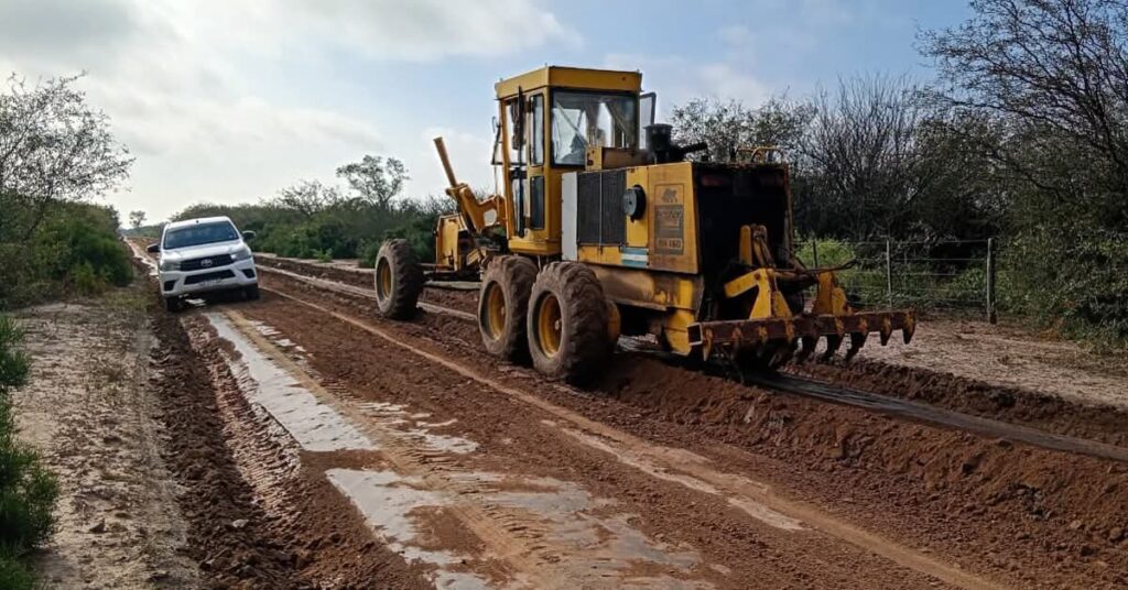 Mejoran la conectividad en 6 parajes cercanos a Pinto con la recuperación de caminos Mejoran la conectividad en 6 parajes cercanos a Pinto con la recuperación de caminos