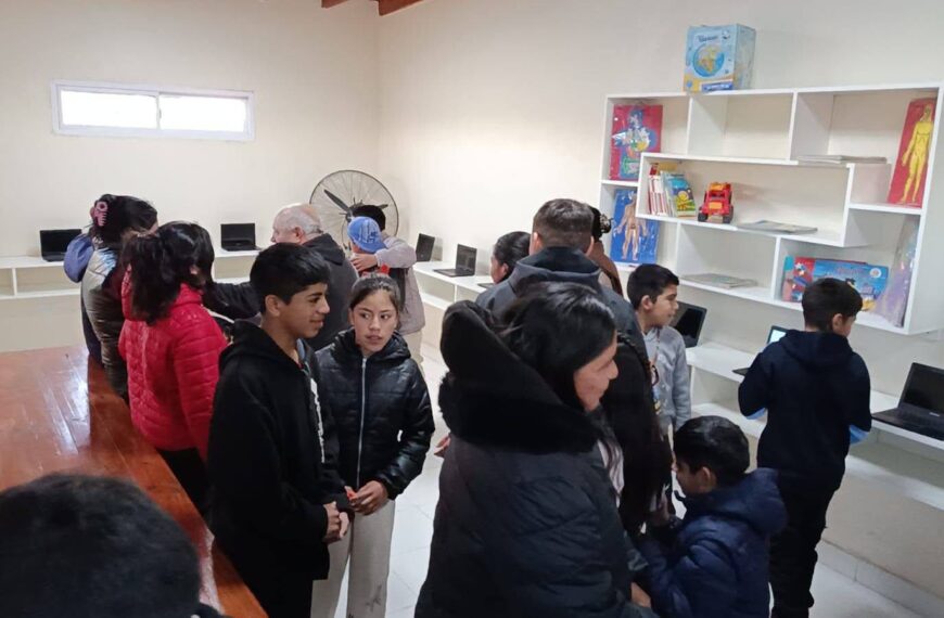 Añatuya: APAER inauguró su Salón Multiespacios con apoyo municipal