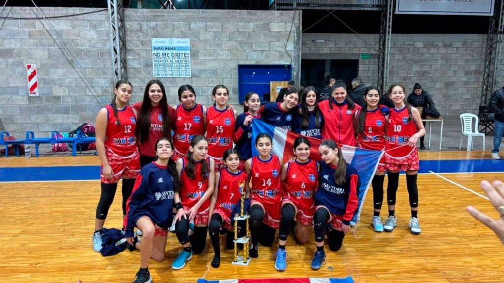 Santiago del Estero se coronó doble campeón invicto del NOA en básquet U13 Santiago del Estero se coronó doble campeón invicto del NOA en básquet U13