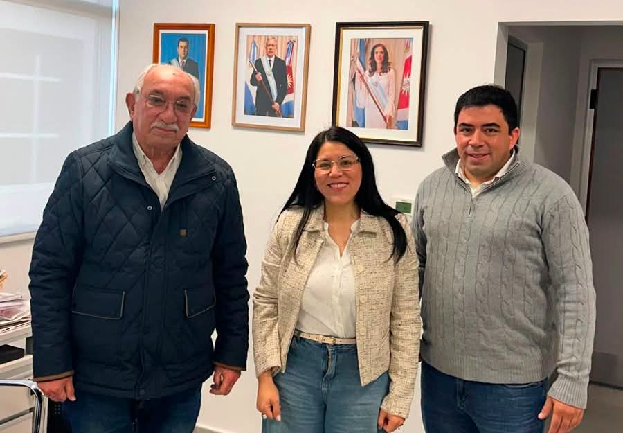 Fernández avanza en una agenda común de trabajo con la Secretaría de Deportes de la provincia Fernández avanza en una agenda común de trabajo con la Secretaría de Deportes de la provincia