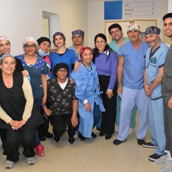 Histórica jornada en la salud pública de Fernández: seis intervenciones laparoscópicas en un solo día