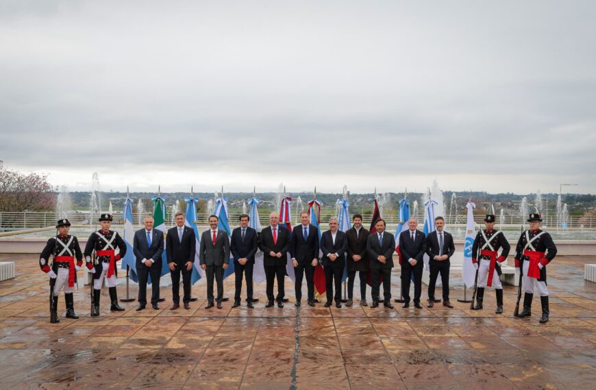 El gobernador Elías Suárez participa de la 24ª asamblea del Consejo Regional del Norte Grande