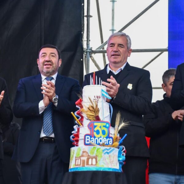 La ciudad de Bandera celebró su 135° aniversario con un emotivo acto