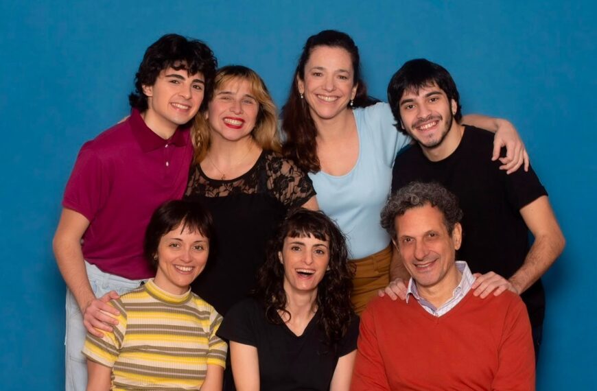 La santiagueña Elena Acuña vuelve a dirigir y presenta “Lo posible” en la escena porteña