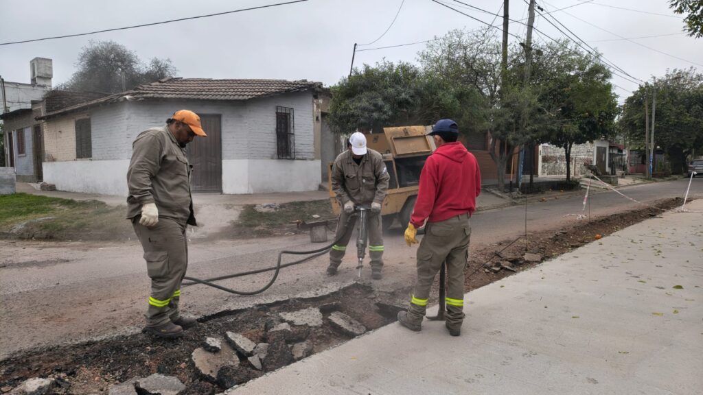 Intensos trabajos de mantenimiento de desagües pluviales, calles y luminarias Intensos trabajos de mantenimiento de desagües pluviales, calles y luminarias