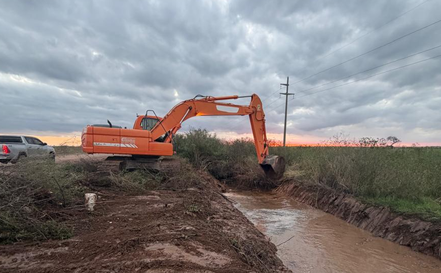 Continúan los trabajos en los Ríos Dulce y Salado y en los bajos submeridionales para mitigar el impacto de futuras precipitaciones