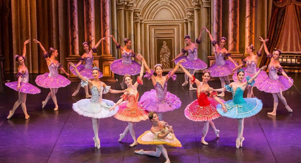 “La Bella Durmiente” llega a Santiago de la mano del Ballet Clásico de San Petersburgo “La Bella Durmiente” llega a Santiago de la mano del Ballet Clásico de San Petersburgo