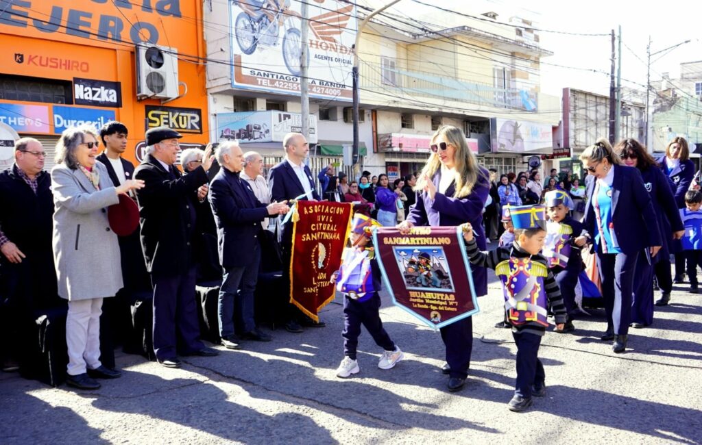 La Banda conmemoró el 176° aniversario del paso a la inmortalidad del General San Martín La Banda conmemoró el 176° aniversario del paso a la inmortalidad del General San Martín