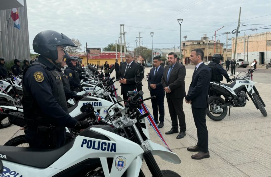 La policía de la provincia incorporó 30 motocicletas de alta cilindrada